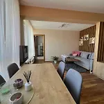 Cozy And Bright Apartment